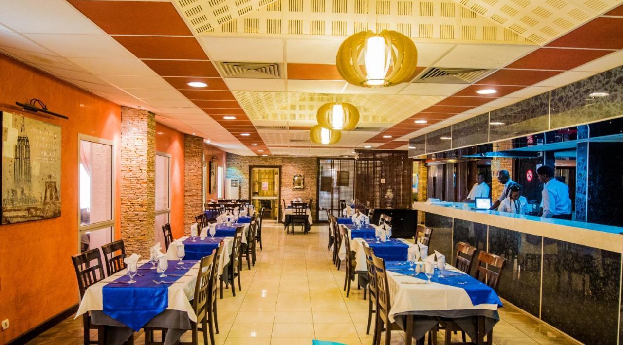 Hotel Monotel Dar El Barka Nouakchott Exteriör bild