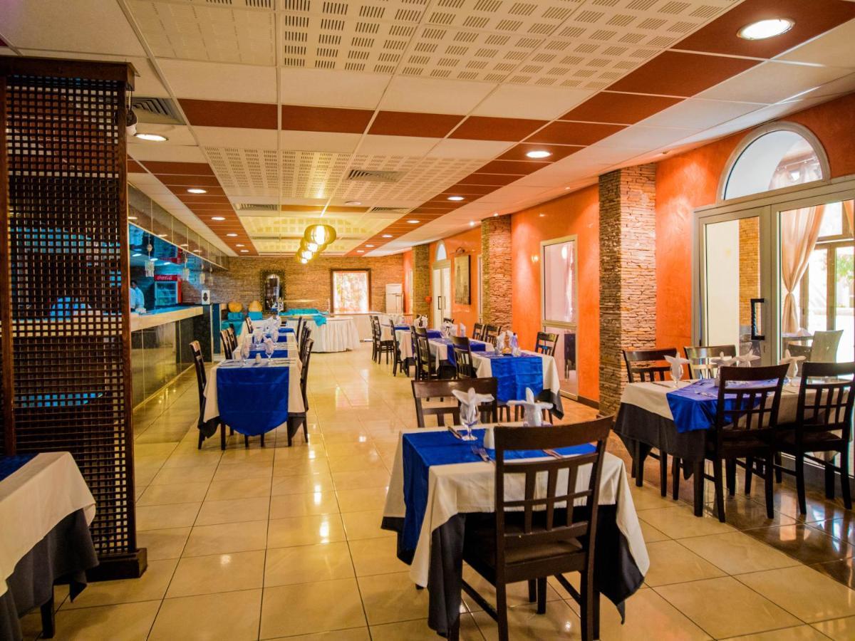 Hotel Monotel Dar El Barka Nouakchott Exteriör bild